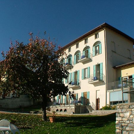 Residence Celeste Mezzegra Exterior foto